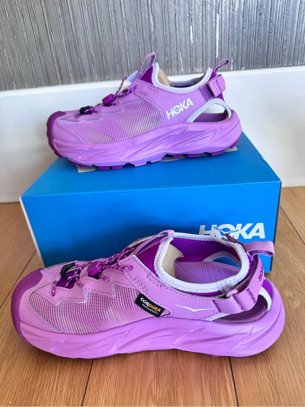 New Hoka hopara 2 pink kids sandals sz 6